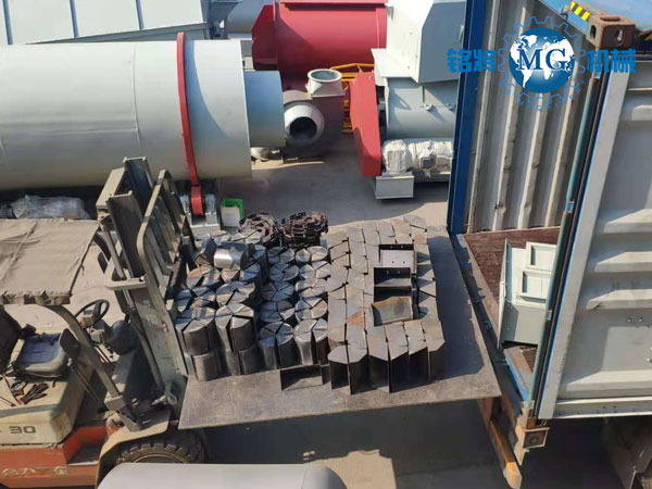 秘魯干粉砂漿生產線裝車現場圖 秘魯干粉砂漿生產線裝車現場圖